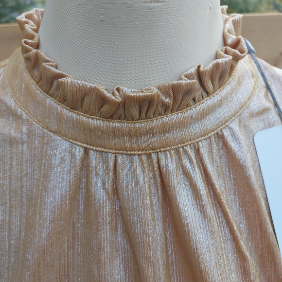 NWT Carolina Belle Size small Gold Tank - Picture 3 of 6